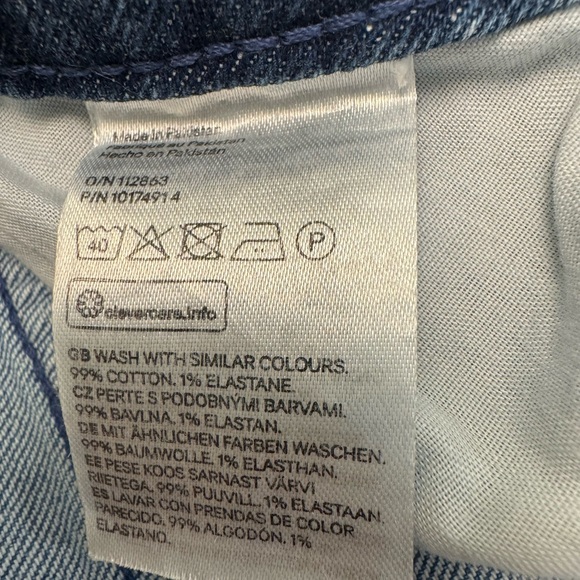 Divided Women's High Rise Patchwork Jeans Sz 8 NWT - Picture 7 of 11